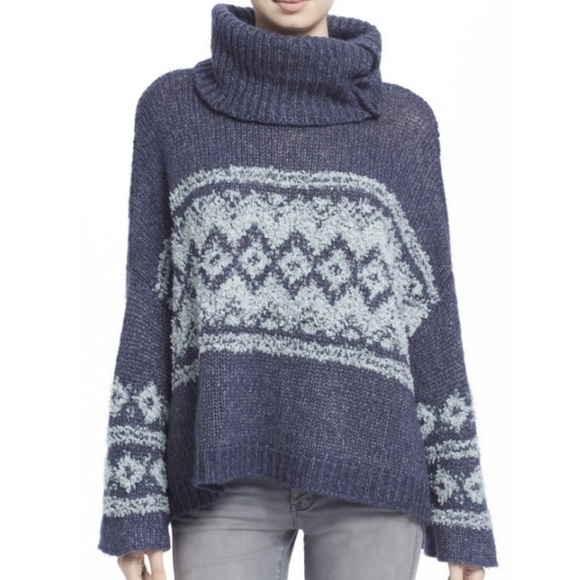 NWT Free People Loose Warm Fuzzy Sweater, Size Small, Runs Big - Picture 2 of 11